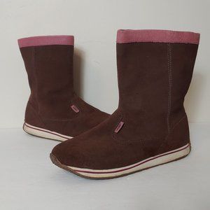Vans "Savanna" Leather Suede Pink Trim Boots